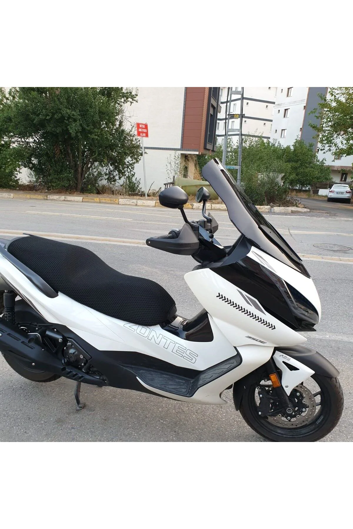 Zontes ZT 250 T-E Ön Cam 2023-2026 Model 73cm Siyah Renkli 4mm