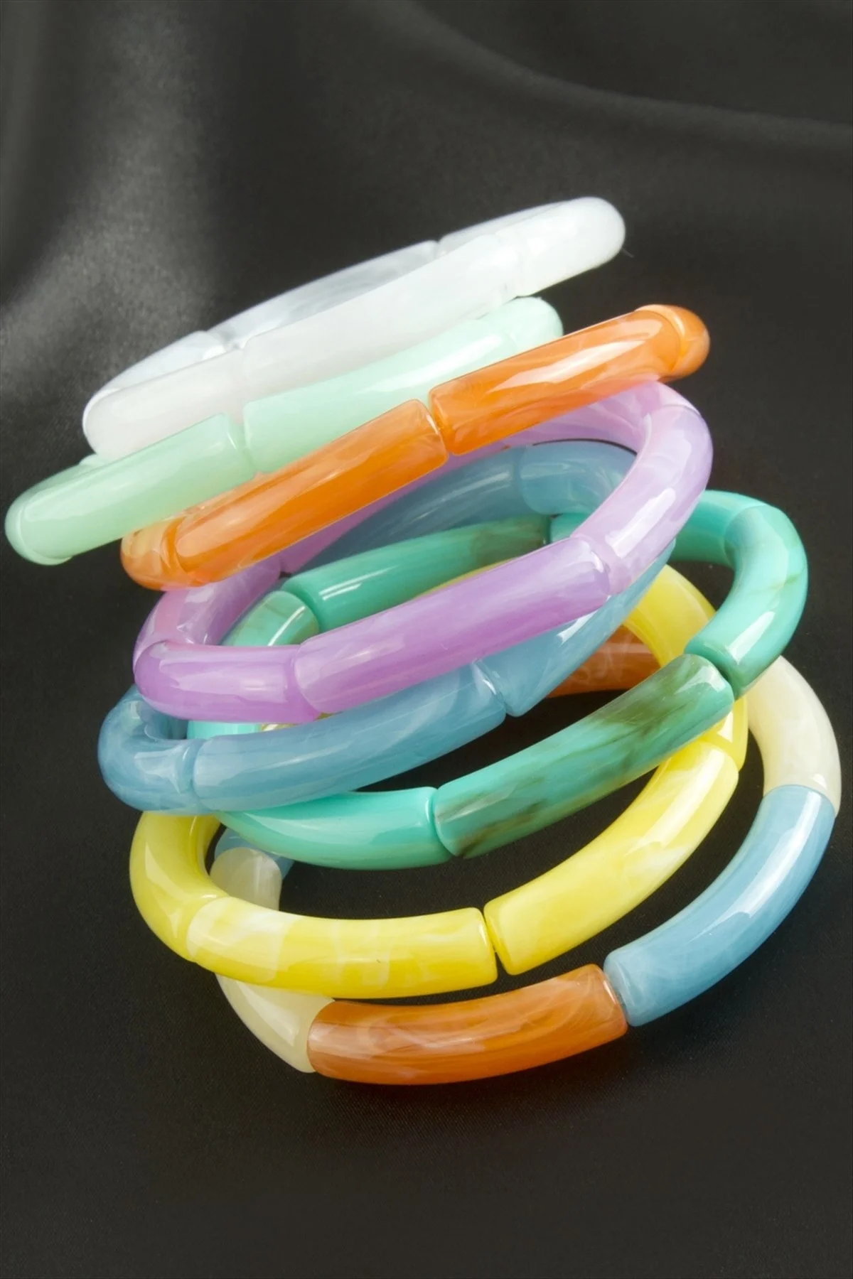 Zr Model Silindir Plastik Bileklik