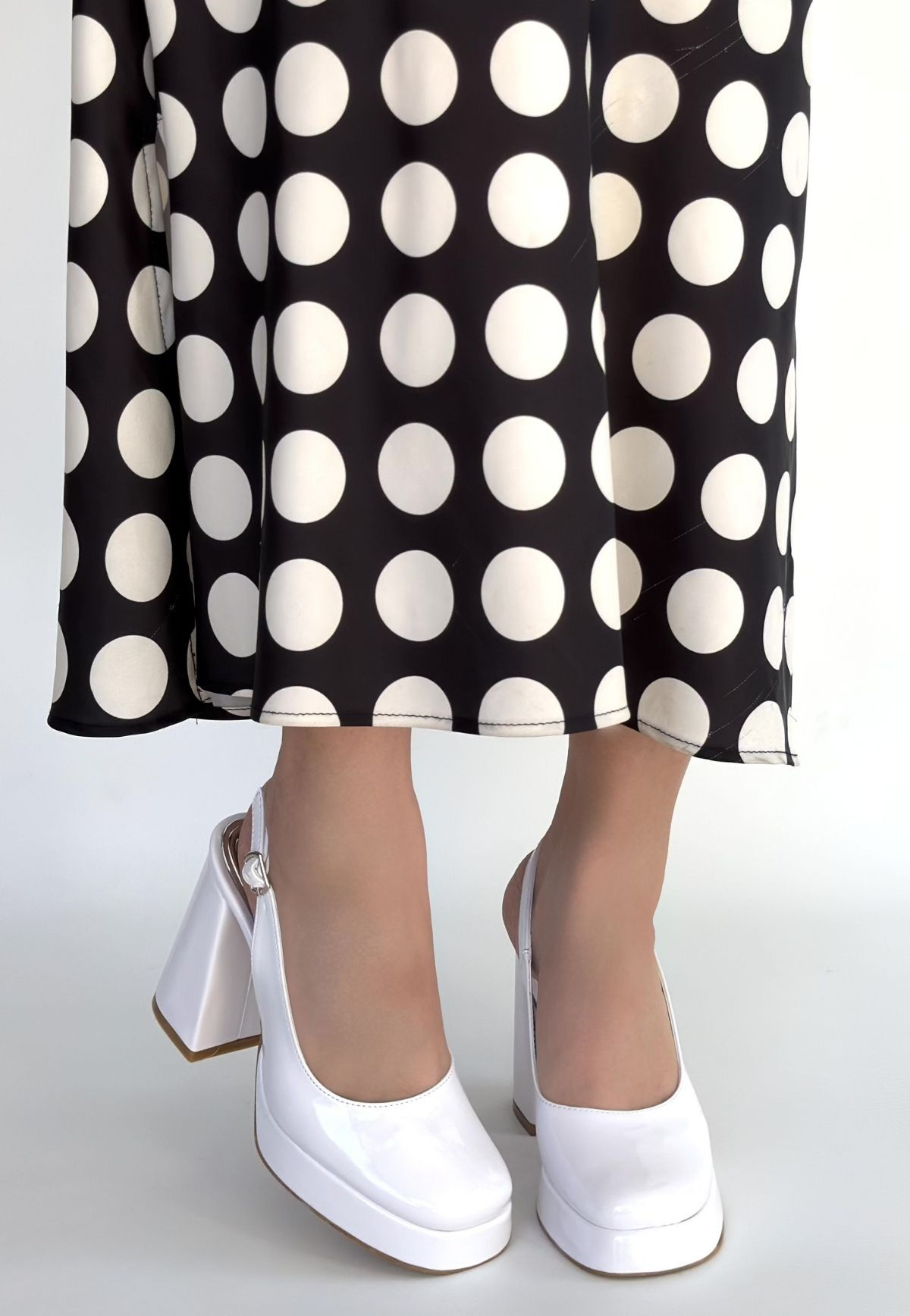 Zuda Beyaz Rugan Platform Topuk Ayakkabı