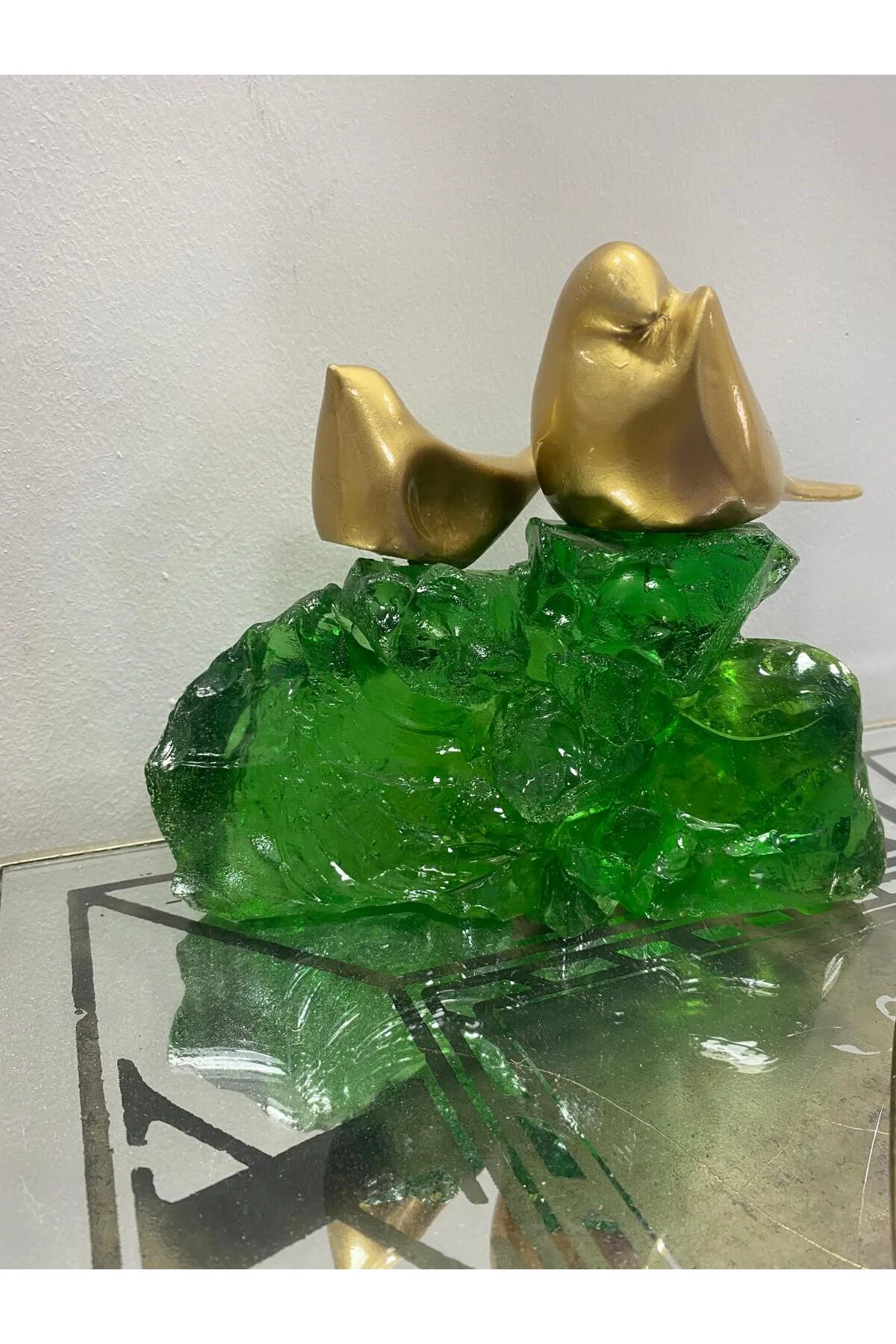 Zümrüt Yeşili Epoksi Kayalıkta Kuşlar Biblosu 20x17cm